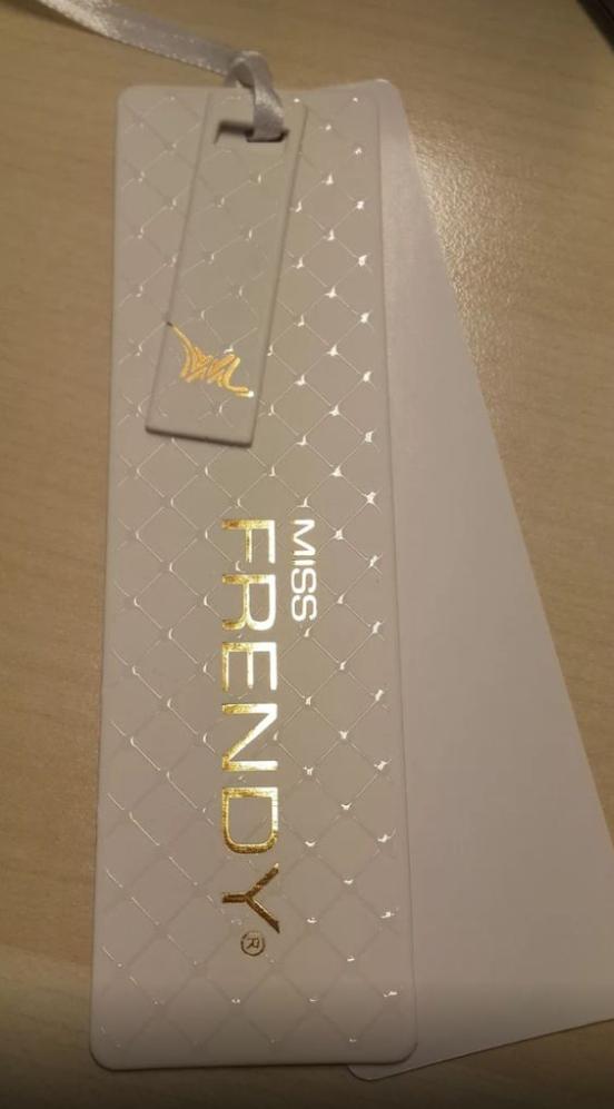 PAPER HANG TAGS 9 